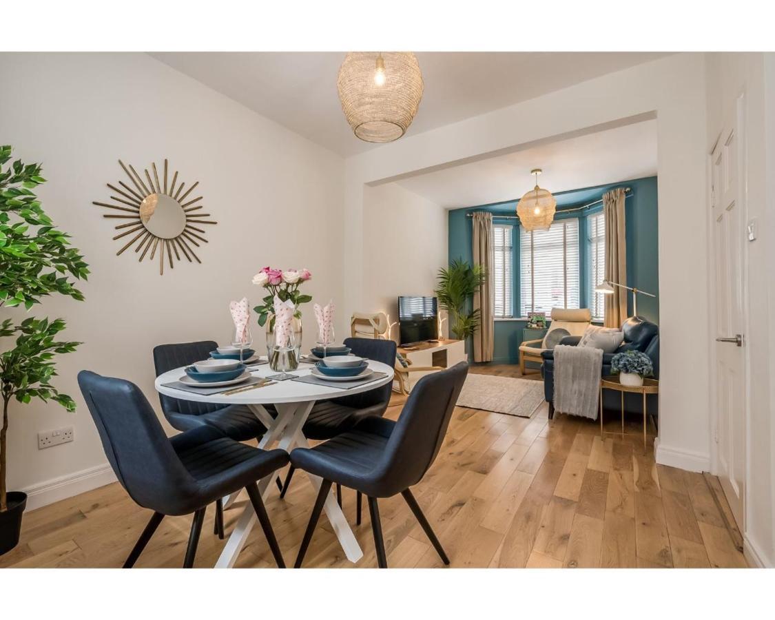 Central Belfast Apartments Chic Luxe R&R Zewnętrze zdjęcie