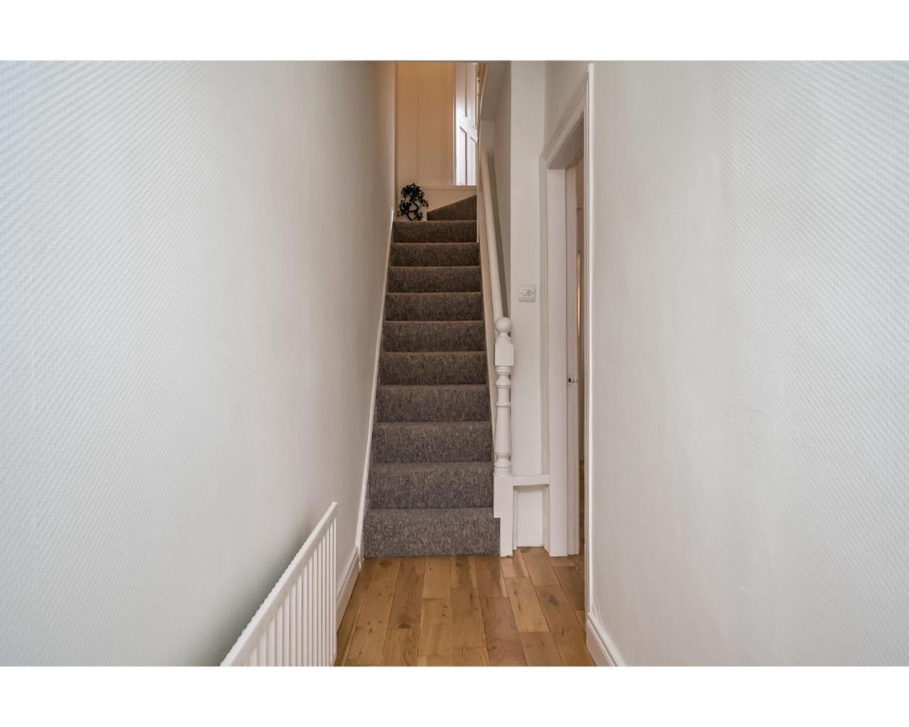 Central Belfast Apartments Chic Luxe R&R Zewnętrze zdjęcie