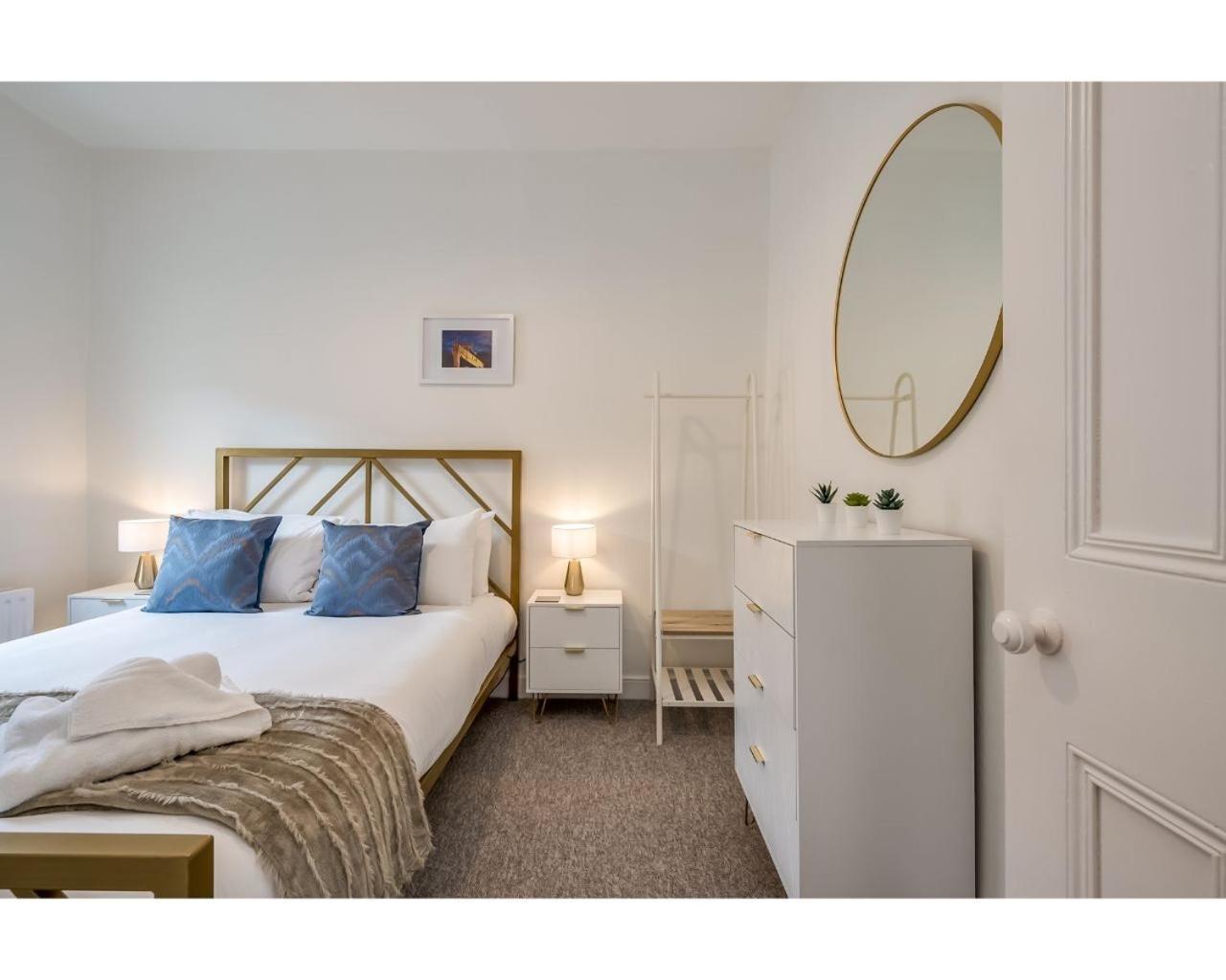 Central Belfast Apartments Chic Luxe R&R Pokój zdjęcie